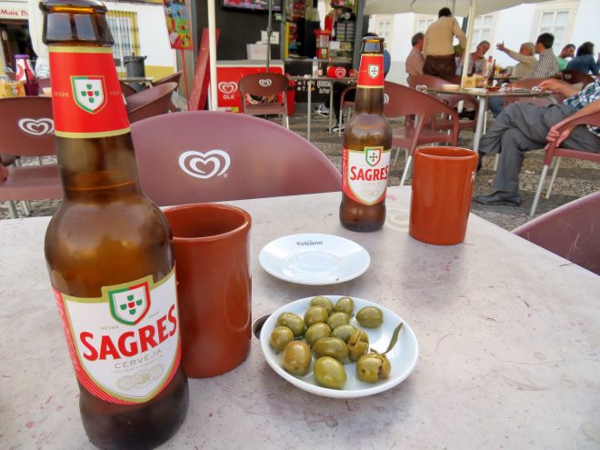 Sagres beer and olives